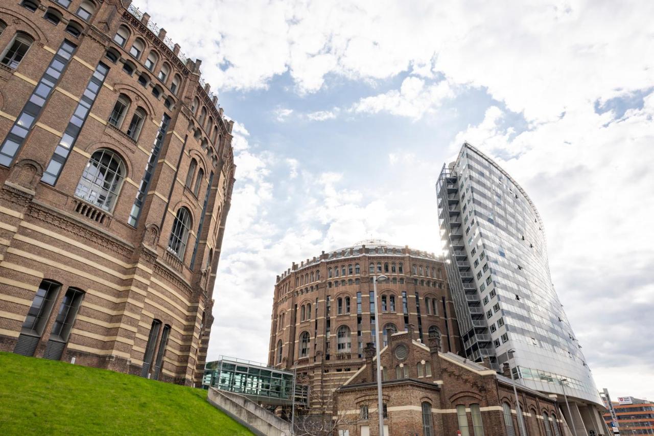 Urban Studio Gasometer By Ichbucheat Apartament Wiedeń