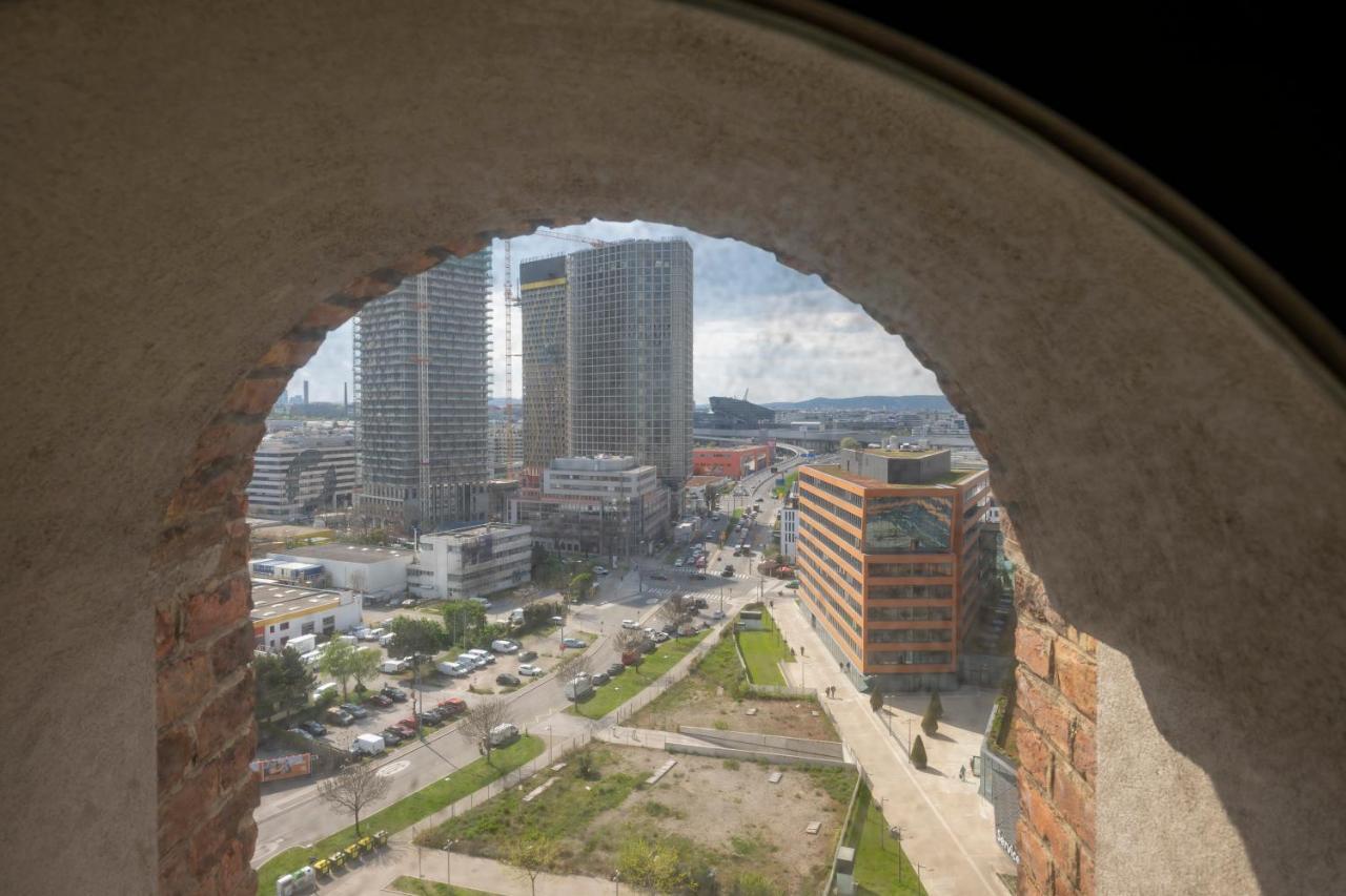 Urban Studio Gasometer By Ichbucheat Apartament *
